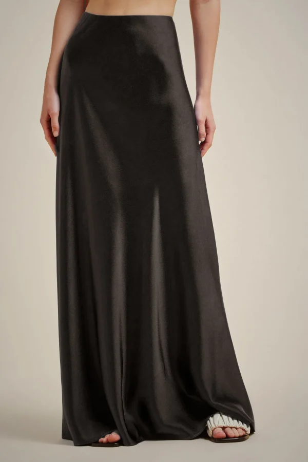 Shop Liviana conti Gonna Marea | Latte D'Avena | Nero