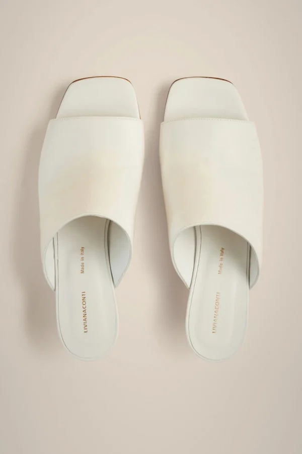 mules_punta_aperta_2.webp Outlet Liviana conti Mules Punta Aperta Bianco | Nero | Argento