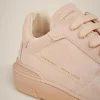 Shop Liviana conti Sneakers Allacciata Cipria 19